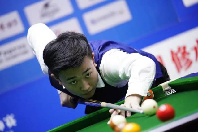 半场：多特1-0霍芬海姆，扬-科托助攻布兰特破门